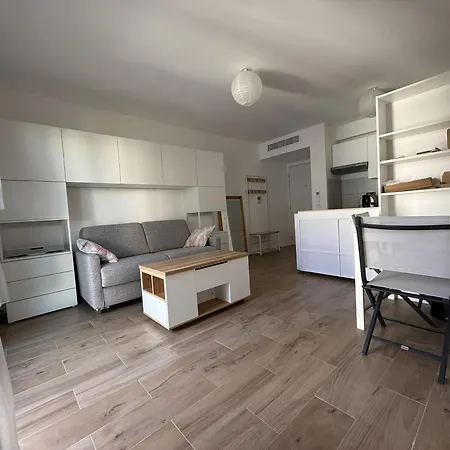 Alexandra, Juan-les-pins, Avec Clim, Parking Apartamento *